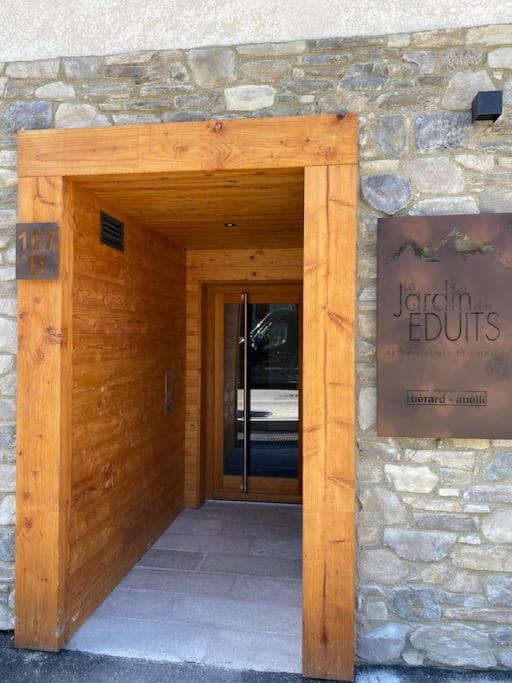 Apartamento Le Doux Meleze Saint-Chaffrey Exterior foto